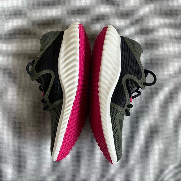 Adidas Run Lux Clima Vented Running Shoe Sneaker Womwn’s Size 6.5 EUC - Picture 10 of 11